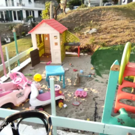 Agrifazenda 住宿加早餐酒店 4*