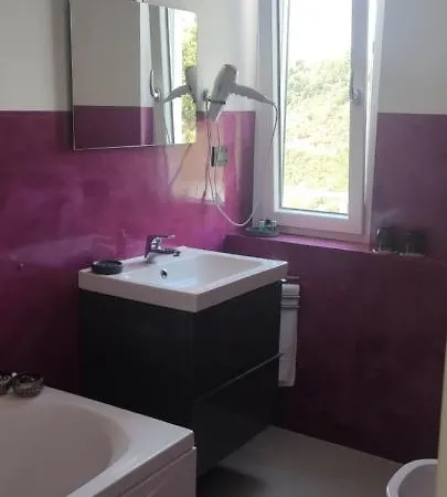 Agrifazenda Bed and Breakfast Cogoleto