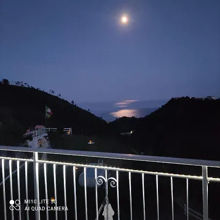 Agrifazenda Bed and Breakfast 4*