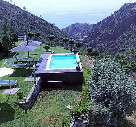 Agrifazenda Couette-café 4*