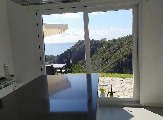 Agrifazenda Bed and Breakfast 4*