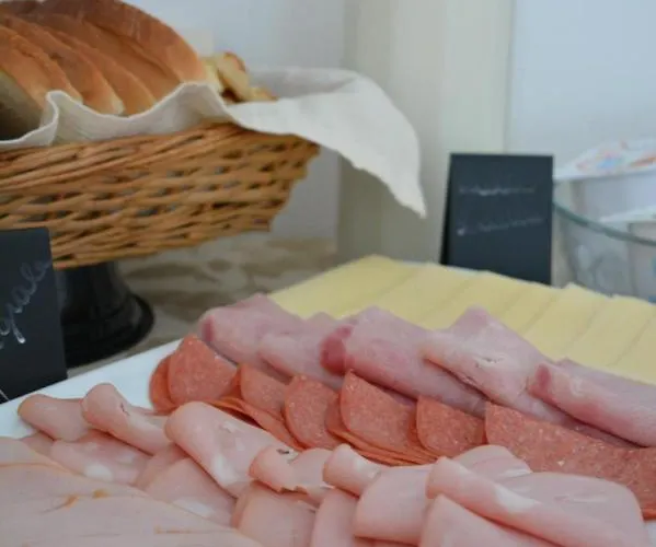 Agrifazenda Bed & Breakfast Cogoleto